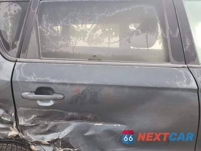 Zdjęcie 10 z 12 samochodu: 2011 KIA SOUL + VIN:KNDJT2A20B7329587 - miniatura