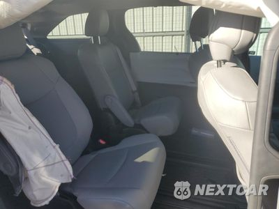 Zdjęcie 11 z 13 samochodu: 2025 TOYOTA SIENNA XLE VIN:5TDJSKFC4SS202108 - miniatura