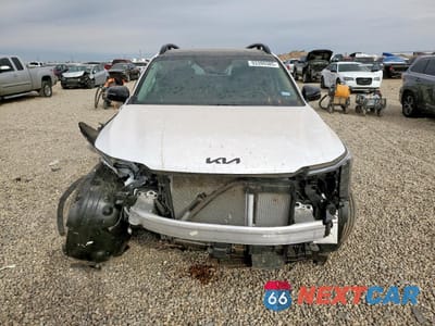 Piąte zdjęcie samochodu w środku: 2025 KIA SORENTO EX VIN:5XYRHDJF3SG403039 - miniatura