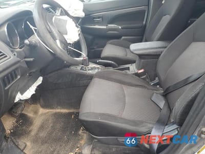 Zdjęcie 7 z 14 samochodu: 2019 MITSUBISHI OUTLANDER SPORT ES VIN:JA4AP3AU9KU024175 - miniatura
