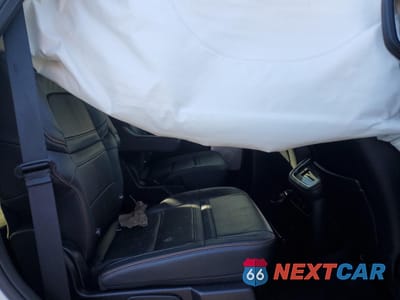 Zdjęcie 11 z 13 samochodu: 2023 LINCOLN NAVIGATOR BLACK LABEL VIN:5LMJJ2TG6PEL00217 - miniatura