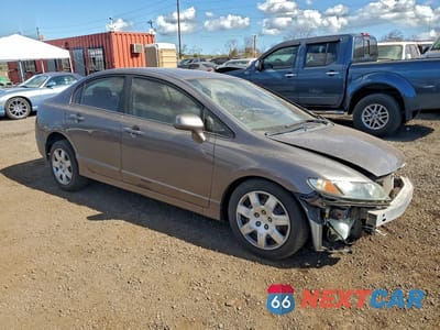 Czwarte zdjęcie samochodu z boku: 2011 HONDA CIVIC LX VIN:19XFA1F57BE037864 - miniatura
