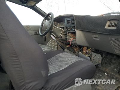 Zdjęcie 10 z 14 samochodu: 1991 TOYOTA PICKUP 1/2 TON SHORT WHEELBASE DLX VIN:JT4VN01D5M0003555 - miniatura