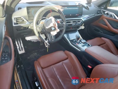 Zdjęcie 8 z 12 samochodu: 2024 BMW M4 COMPETITION VIN:WBS33BA05RCN89663 - miniatura