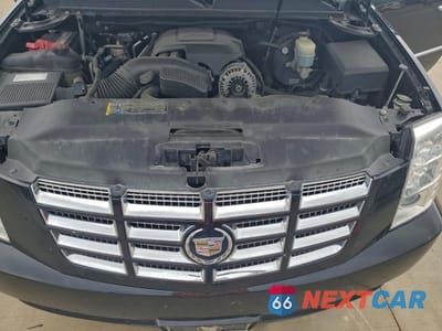 Zdjęcie 12 z 15 samochodu: 2009 CADILLAC ESCALADE ESV VIN:1GYFC16219R148905 - miniatura