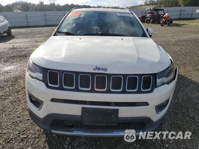 Piąte zdjęcie samochodu w środku: 2018 JEEP COMPASS LIMITED VIN:3C4NJCCB8JT406808 - miniatura
