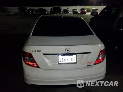 Zdjęcie 6 z 14 samochodu: 2010 MERCEDES-BENZ C 300 VIN:WDDGF5EB1AF476086 - miniatura