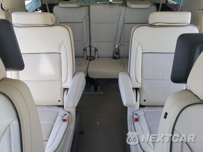 Zdjęcie 10 z 15 samochodu: 2024 GMC YUKON DENALI VIN:1GKS1DKL7RR402874 - miniatura