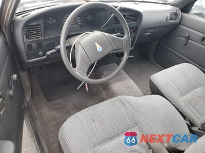 Zdjęcie 8 z 12 samochodu: 1991 TOYOTA PICKUP 1/2 TON EXTRA LONG WHEELBASE DLX VIN:JT4RN93P1M5035497 - miniatura