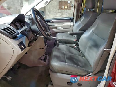 Zdjęcie 7 z 13 samochodu: 2011 VOLKSWAGEN ROUTAN SE VIN:2V4RW3DG8BR668318 - miniatura
