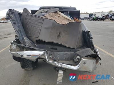 Zdjęcie 6 z 12 samochodu: 2010 DODGE RAM 3500 VIN:3D73Y3HLXAG104973 - miniatura