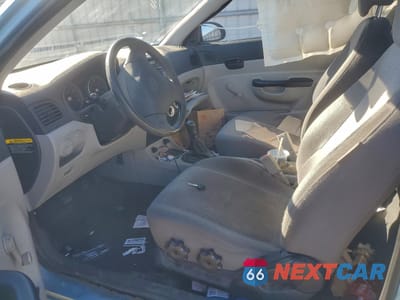 Zdjęcie 7 z 13 samochodu: 2008 HYUNDAI ACCENT GS VIN:KMHCM36C78U081440 - miniatura