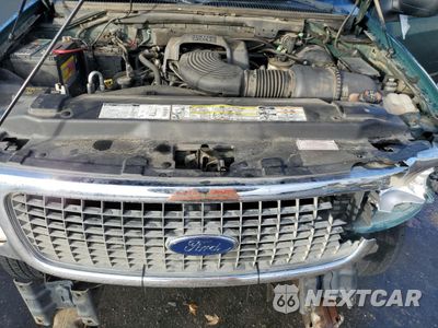 Zdjęcie 12 z 16 samochodu: 2000 FORD EXPEDITION XLT VIN:1FMPU16L6YLB26248 - miniatura