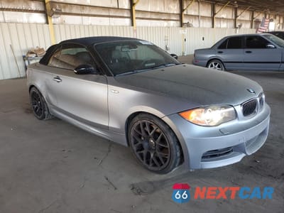 Czwarte zdjęcie samochodu z boku: 2008 BMW 135 I VIN:WBAUN93508VF55298 - miniatura