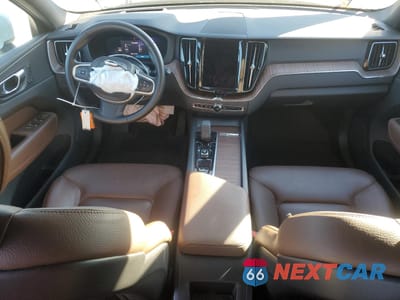 Zdjęcie 8 z 15 samochodu: 2022 VOLVO XC60 B5 MOMENTUM VIN:YV4L12DKXN1925840 - miniatura