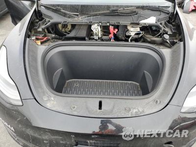 Zdjęcie 12 z 12 samochodu: 2024 TESLA Y VIN:7SAYGDEE6RA264512 - miniatura