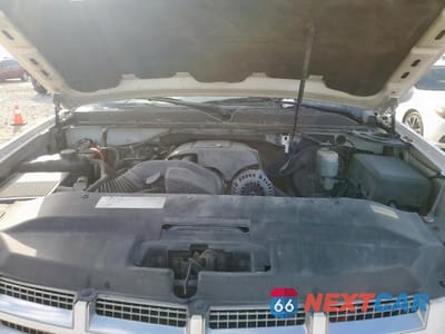 Zdjęcie 11 z 12 samochodu: 2010 CADILLAC ESCALADE VIN:1GYUKAEF3AR196411 - miniatura