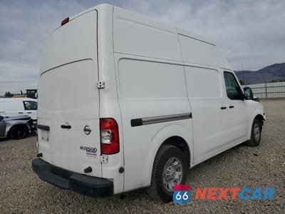 Trzecie zdjęcie samochodu z tyłu: 2021 NISSAN NV 2500 DELIVERY VAN VIN:1N6BF0LY8MN811530 - miniatura