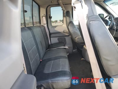 Zdjęcie 10 z 13 samochodu: 2001 FORD F250 SUPER DUTY VIN:1FTNX20L11EA16431 - miniatura