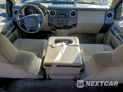 Zdjęcie 8 z 14 samochodu: 2008 FORD F250 SUPER DUTY VIN:1FTSW20R88EB56111 - miniatura
