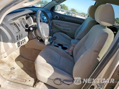 Zdjęcie 7 z 12 samochodu: 2008 TOYOTA TACOMA DOUBLE CAB VIN:5TELU42NX8Z565529 - miniatura