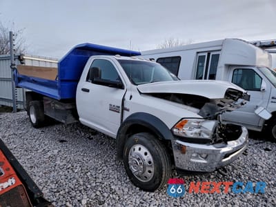 Czwarte zdjęcie samochodu z boku: 2016 RAM 5500 VIN:3C7WRNBJ1GG121342 - miniatura