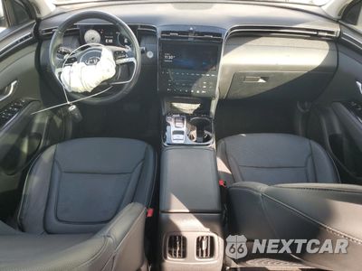 Zdjęcie 8 z 16 samochodu: 2023 HYUNDAI TUCSON LIMITED VIN:5NMJECAE7PH191623 - miniatura