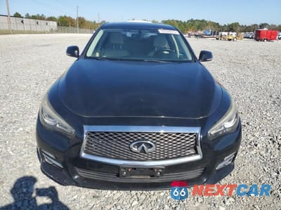 Piąte zdjęcie samochodu w środku: 2016 INFINITI Q50 VIN:JN1EV7APXGM301702 - miniatura