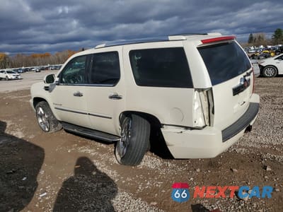 Drugie zdjęcie samochodu z przodu: 2007 CADILLAC ESCALADE LUXURY VIN:1GYFK63807R380904 - miniatura