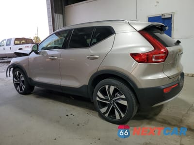 Drugie zdjęcie samochodu z przodu: 2023 VOLVO XC40 ULTIMATE VIN:YV4L12UA5P2054382 - miniatura