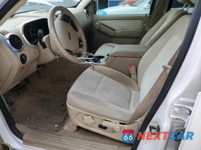 Zdjęcie 7 z 13 samochodu: 2009 FORD EXPLORER XLT VIN:1FMEU63E19UA30341 - miniatura