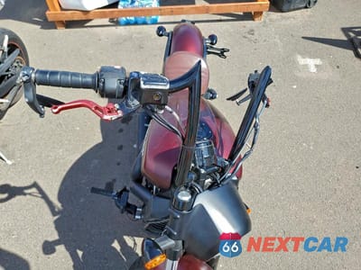 Piąte zdjęcie samochodu w środku: 2021 INDIAN MOTORCYCLE CO. SCOUT BOBBER ABS VIN:56KMTA009M3176588 - miniatura