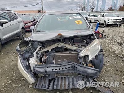 Piąte zdjęcie samochodu w środku: 2014 NISSAN VERSA NOTE S VIN:3N1CE2CP7EL388148 - miniatura