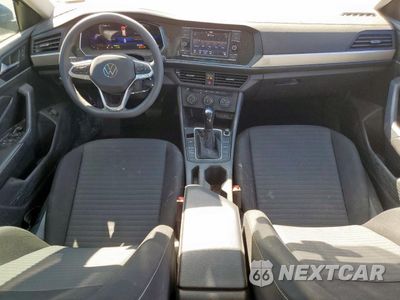 Zdjęcie 8 z 13 samochodu: 2023 VOLKSWAGEN JETTA S VIN:3VW5M7BU3PM052889 - miniatura
