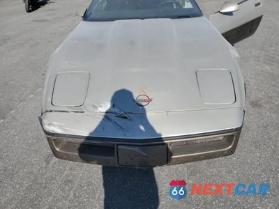 Zdjęcie 11 z 12 samochodu: 1986 CHEVROLET CORVETTE VIN:1G1YY0782G5116197 - miniatura