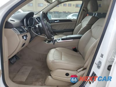Zdjęcie 7 z 14 samochodu: 2016 MERCEDES-BENZ GL 450 4MATIC VIN:4JGDF6EE7GA661595 - miniatura