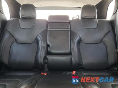 Zdjęcie 10 z 14 samochodu: 2019 JEEP CHEROKEE LIMITED VIN:1C4PJLDB4KD302444 - miniatura