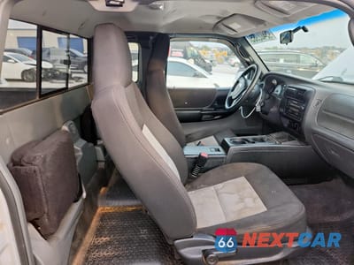 Zdjęcie 10 z 12 samochodu: 2004 FORD RANGER SUPER CAB VIN:1FTYR44U24PA78807 - miniatura