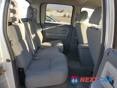 Zdjęcie 10 z 12 samochodu: 2006 DODGE DAKOTA QUAD SLT VIN:1D7HE48N66S605624 - miniatura