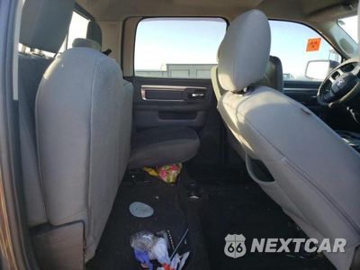 Zdjęcie 10 z 12 samochodu: 2018 RAM 1500 SLT VIN:3C6RR7LT5JG171813 - miniatura