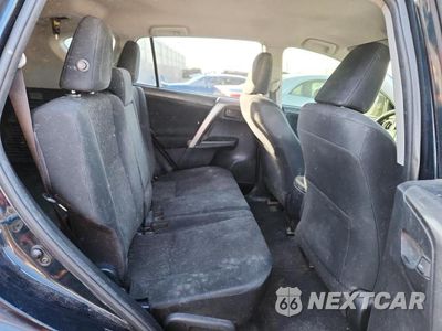 Zdjęcie 11 z 13 samochodu: 2018 TOYOTA RAV4 LE VIN:JTMBFREVXJJ201237 - miniatura