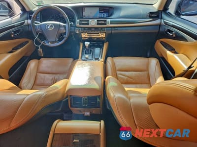 Zdjęcie 8 z 12 samochodu: 2013 LEXUS LS 460 L VIN:JTHDL1EFXD5005807 - miniatura