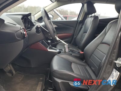Zdjęcie 7 z 13 samochodu: 2018 MAZDA CX-3 TOURING VIN:JM1DKFC78J0301172 - miniatura