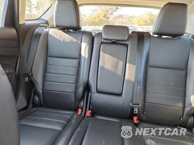 Zdjęcie 10 z 13 samochodu: 2016 FORD C-MAX SEL VIN:1FADP5BU3GL107259 - miniatura