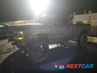 2001 CHEVROLET SILVERADO K1500 1GCEK14T51Z313567 - główne zdjęcie licytacji z USA - miniatura