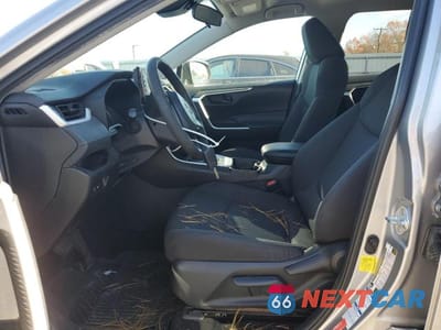 Zdjęcie 7 z 12 samochodu: 2021 TOYOTA RAV4 LE VIN:4T3MWRFV0MU015901 - miniatura