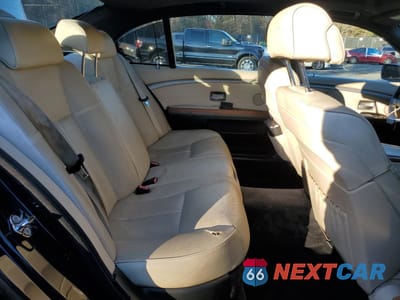 Zdjęcie 10 z 12 samochodu: 2007 BMW 750 VIN:WBAHN83537DT68943 - miniatura