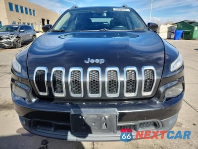 Piąte zdjęcie samochodu w środku: 2015 JEEP CHEROKEE LATITUDE VIN:1C4PJMCB2FW733625 - miniatura