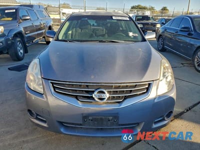 Piąte zdjęcie samochodu w środku: 2011 NISS ALTIMA BASE VIN:1N4AL2APXBN422324 - miniatura