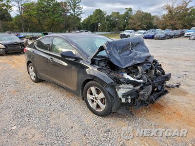Czwarte zdjęcie samochodu z boku: 2013 HYUNDAI ELANTRA GLS VIN:5NPDH4AE1DH331853 - miniatura